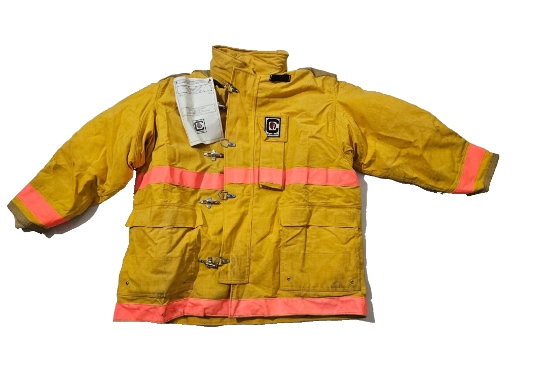 CHIEFTAIN 35M6J732-3 FIRE FIGHTER PROTECTIVE GARMENT FOR STRUCTURAL FIRE FIGHTIN